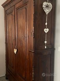 Comodini e armadio fine ‘800 restaurati