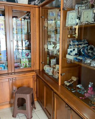 Arredamento per negozio