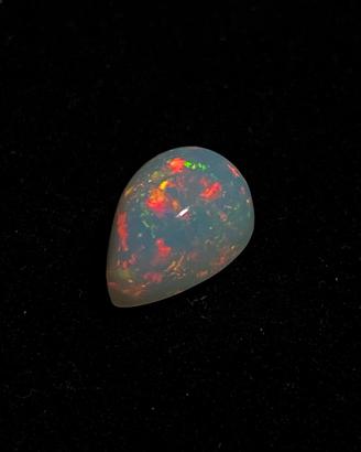 Opali Etiopi Cabochon