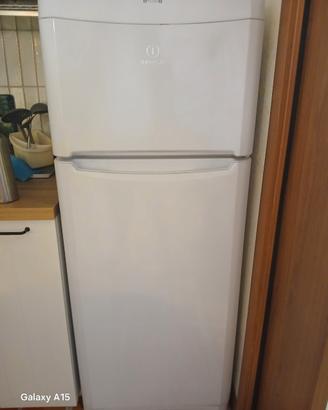frigorifero indesit 
