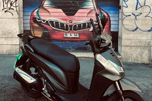 SH 300 I SPORTY ABS