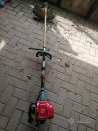 decespugliatore Honda 