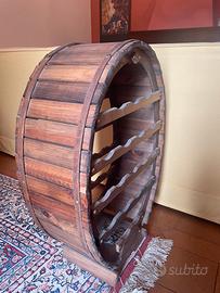 Rastrelliera per bottiglie di vino
