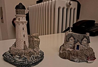 Miniature  anni '80 "Faro e casa sulla scogliera"