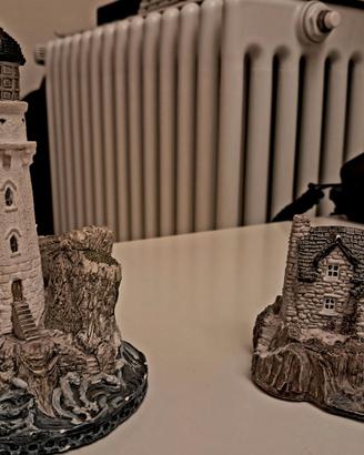 Miniature  anni '80 "Faro e casa sulla scogliera"