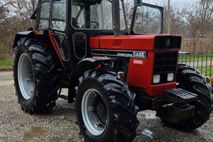 Trattore Case international 1055 4x4 120cv