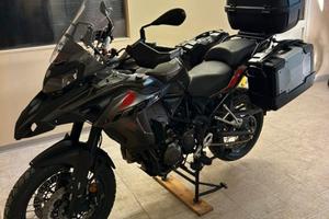 Benelli Trk 502x