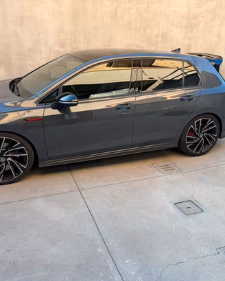 Golf 8 gti 245 cv