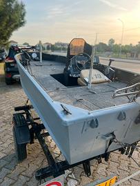 Canadian 434 bass boat tmt elettrico