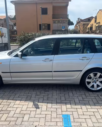 BMW 330XD Touring (E46)
