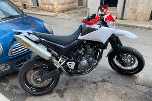 Yamaha XT660