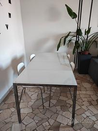 Tavolo vetro bianco + set 4 sedie bianche