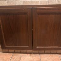 Sportello in castagno