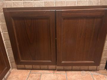 Sportello in castagno