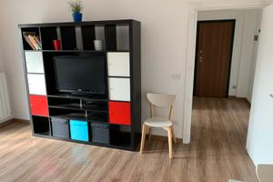 Trilocale ristrutturato e arredato - Saronno, zona