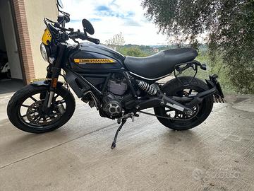 DUCATI Scrambler 800 Full Throttle– 2018