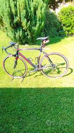 Bici da corsa in carbonio Pinarello FP5 