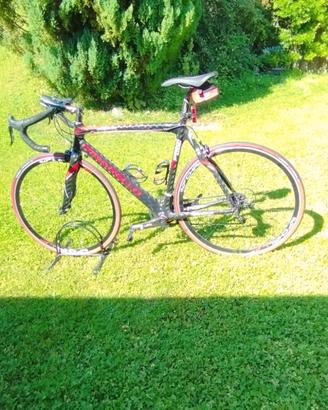 Bici da corsa in carbonio Pinarello FP5 