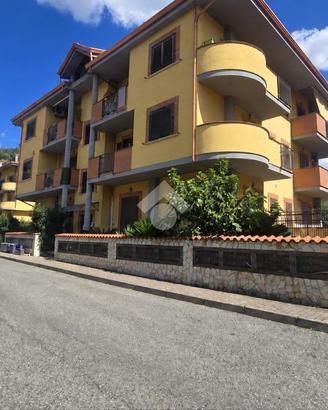 3 LOCALI A MONTALTO UFFUGO