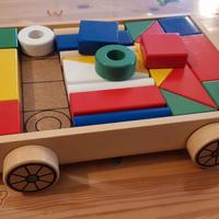 Carrettino con puzzle Ikea