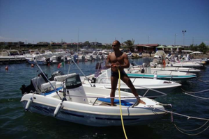 Motoscafo Vulcanissimo 4.35m 40cv 4 T