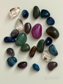 Lotto 22 pietre burattate colorate assortite 120 g