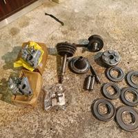 piccolo lotto ricambi piaggio vespa modello px 125