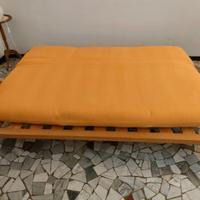 Divano letto futon e legno massello naturale