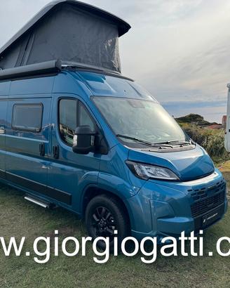 Hymer Redwood 601 van con tetto sollevabile a soff