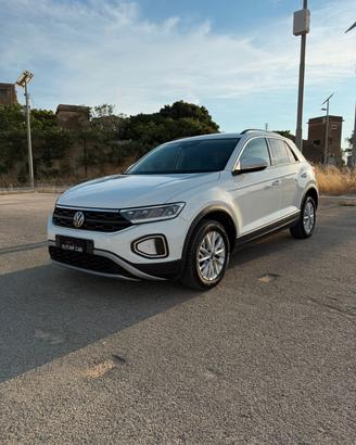 Volkswagen T-Roc 2.0 TDI SCR 150 CV DSG Style Blue