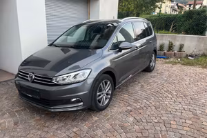 Volkswagen Touran 1.5 TSI EVO DSG Executive BlueMo