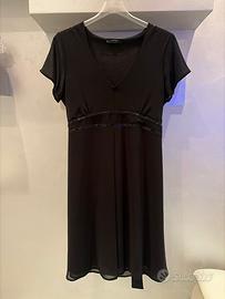 Vestito nero elegante con paillettes