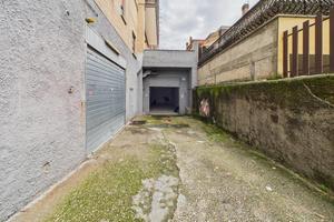 Locale commerciale Tor San Giovanni