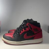 Jordan 1 mid Banned 2020