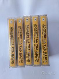ACCENDI LA TUA RADIO CASSETTE ANNI 30' 50'