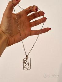 Collana in argento con ciondolo