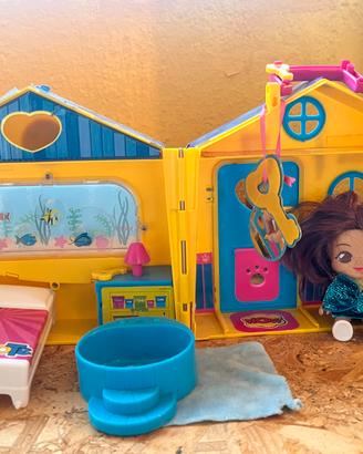 Mini Doll Sofi con Casa Me contro Te