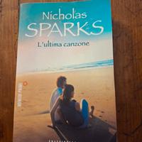 'L'ultima canzone '. N. Sparks. Frassinelli. 