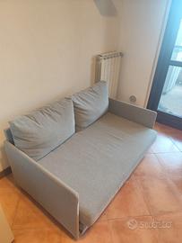 Divano letto Ikea 2 posti come nuovo Vitinia-Roma