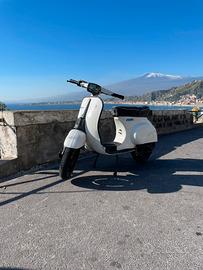 Vespa 50 special