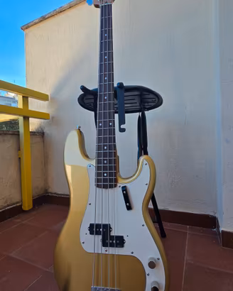 Squier Precision CV60 Limited Edition