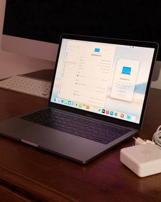 MacBook Pro 13” 512gb CONS.DOM.NEW BATT