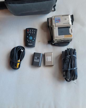 videocamera digitale con borsa