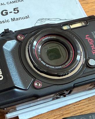 Olympus Tough TG-5 nera – come nuova, completa TG5