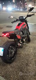 Ducati Scrambler -800 anno 2024