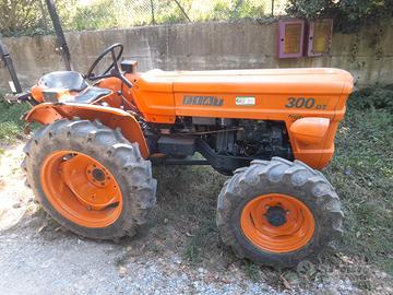 Fiat 300 DT frutteto