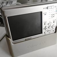 Sony DSC-T1 compact Fotocamera compatta 5.1mp