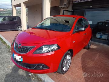 Lancia Ypsilon 1.0 FireFly 5 porte S&S Hybrid Ecoc