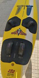 Tavola windsurf slalom race F2