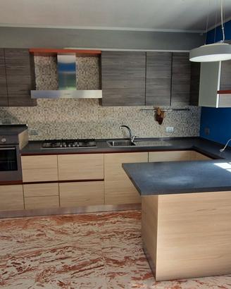 cucina con penisola